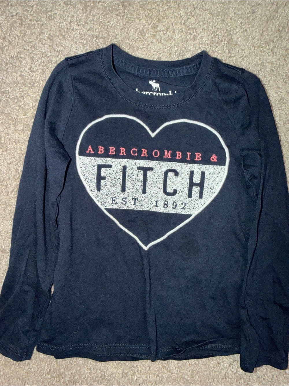 Abercrombie & Fitch Girls Navy Long-Sleeve Heart Logo Tee 3t 4t